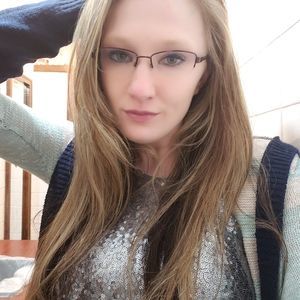 Meet your Posher, Brittney